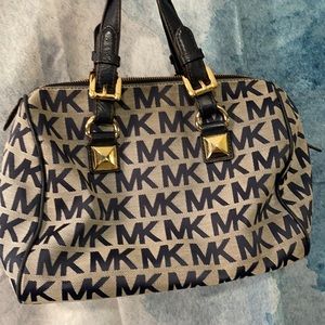 Michael Kors Grayson Handbag
